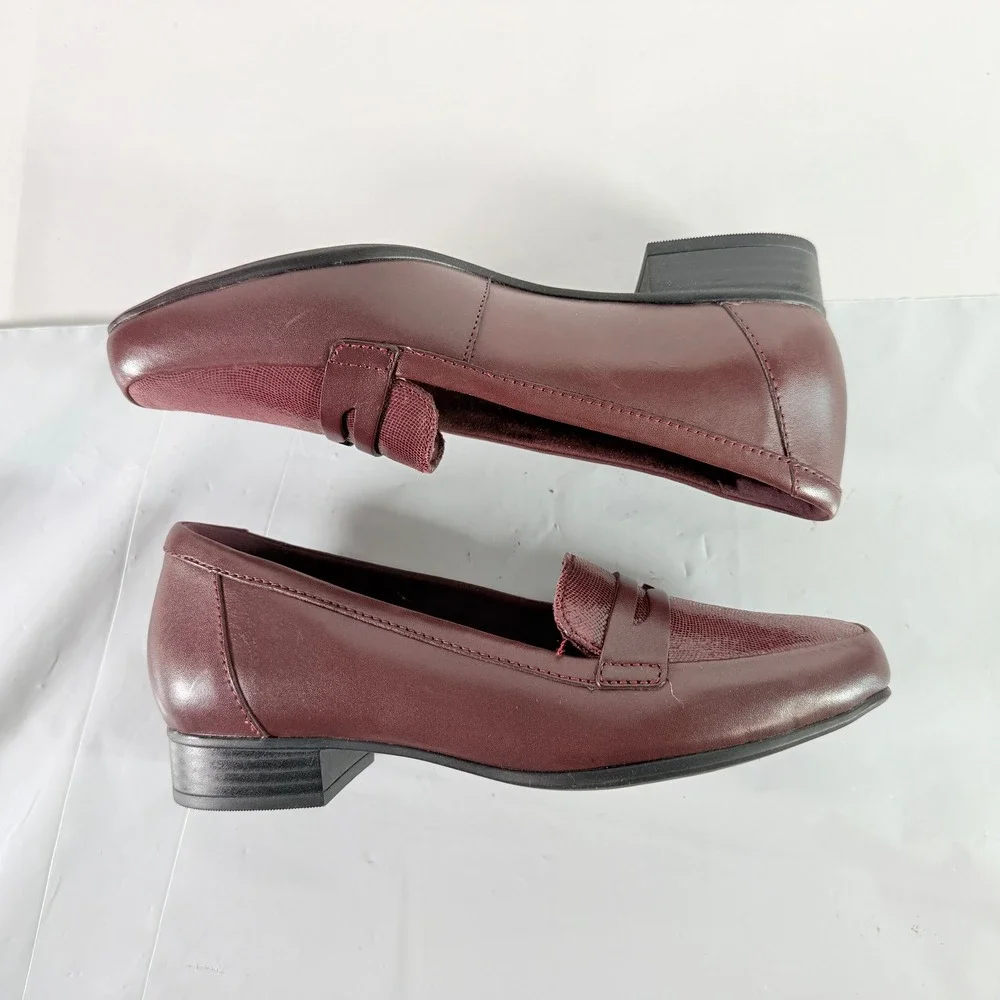 Clarks Women Juliet Coast‎ Leather Slip On Loafers Burgundy Size 6.5
